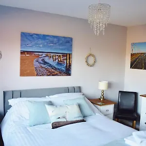  Apartment Abbey View Bagdale In The Centre Of